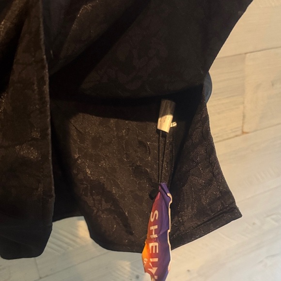 SHEIN Black Floral Mini Dress - Picture 7 of 12